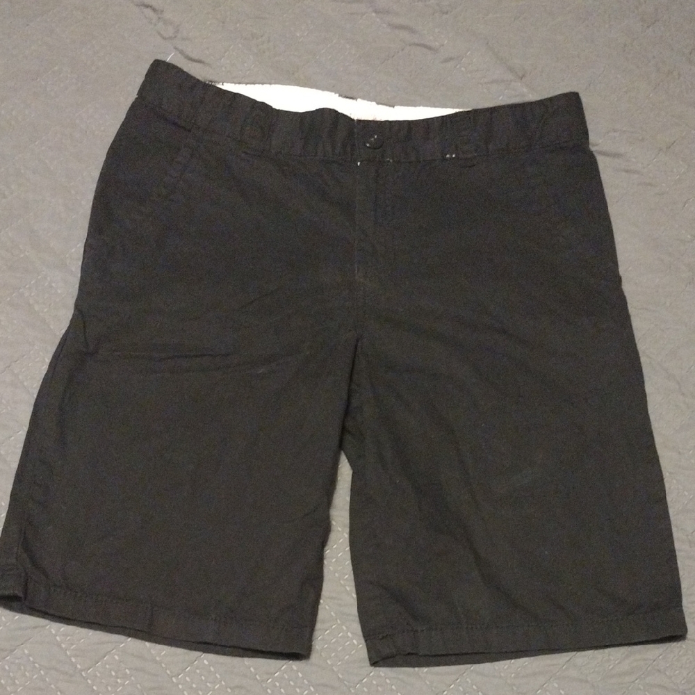Cat & Jack Boys Black Shorts​
